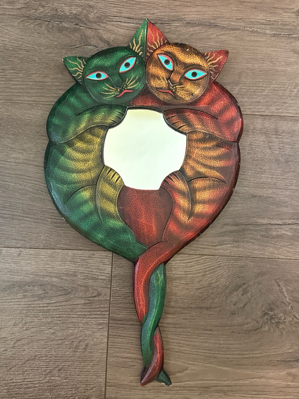 Vintage Two Cats Accent Wall Hand Mirror 16 in Multicolor Painted Wood Frame